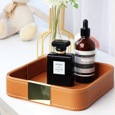 Vide-poche-cuir-carre-metal-camel-esthetique