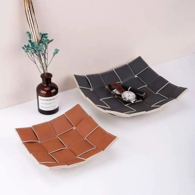 Vide-poche-cuir-tisse-noir-orange-montre-cosmetiques