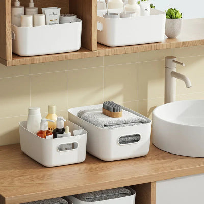 panier-rangement-salle-de-bain-cuisine-blanc