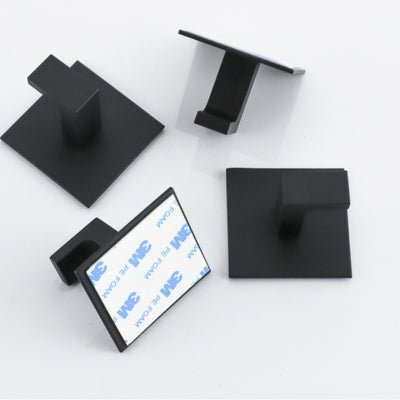 Patere-carree-adhesive-noire-autocollante