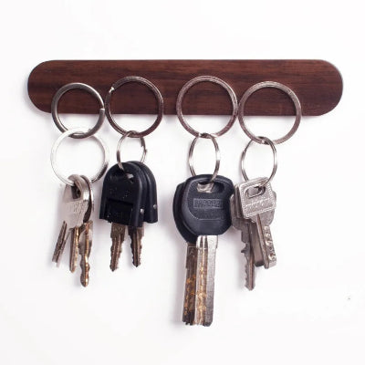 porte clé mural bois magnétique avec quatre trousseaux clés