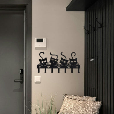 entrés maison moderne avec porte clé mural noir quatre chats