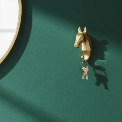 porte clé mural licorne géométrique doré mur blanc