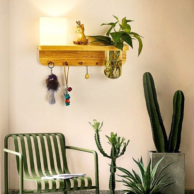 porte clés mural bois lumière plante cactus chaise verte