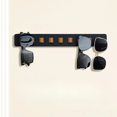 paires lunettes suspendues porte lunettes mural bois