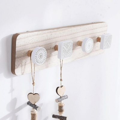 porte-manteau-en-bois-scandinave-peint-main