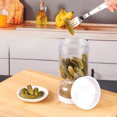 Boite-plastique-alimentaire-cornichons-ideale