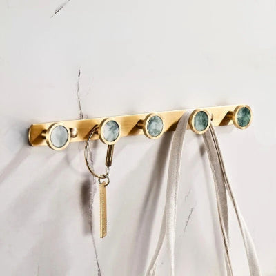 porte manteau mural doré boutons vert nacré