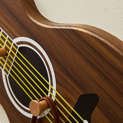 vue grossie porte manteau mural original forme guitare bois