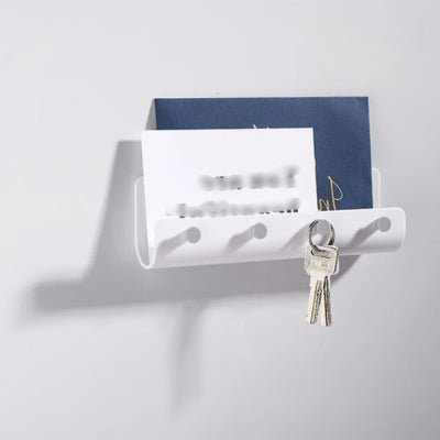 Rangement-des-clés-suspendues-courrier-blanc