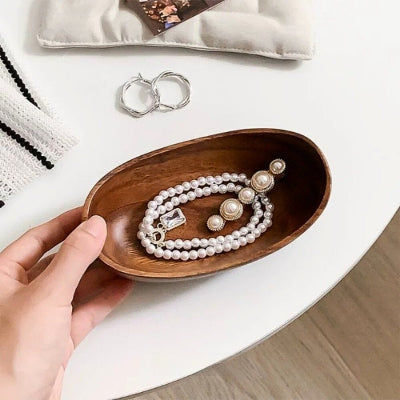 main tient vide poche bois noyer massif bijoux
